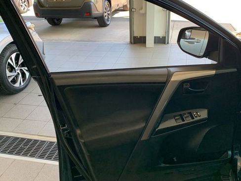 Used 2018 Toyota RAV4 LE w/ All Weather Liner Package AWD/4WD image 5