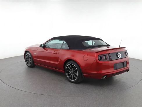 Used 2013 Ford Mustang GT Premium w/ Electronics Pkg RWD image 3