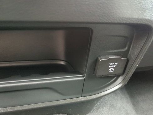 Used 2022 RAM 2500 Tradesman AWD/4WD image 24