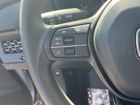 Used 2024 Honda Accord EX image 32