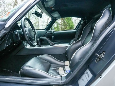 Used 1998 Dodge Viper GTS RWD image 26