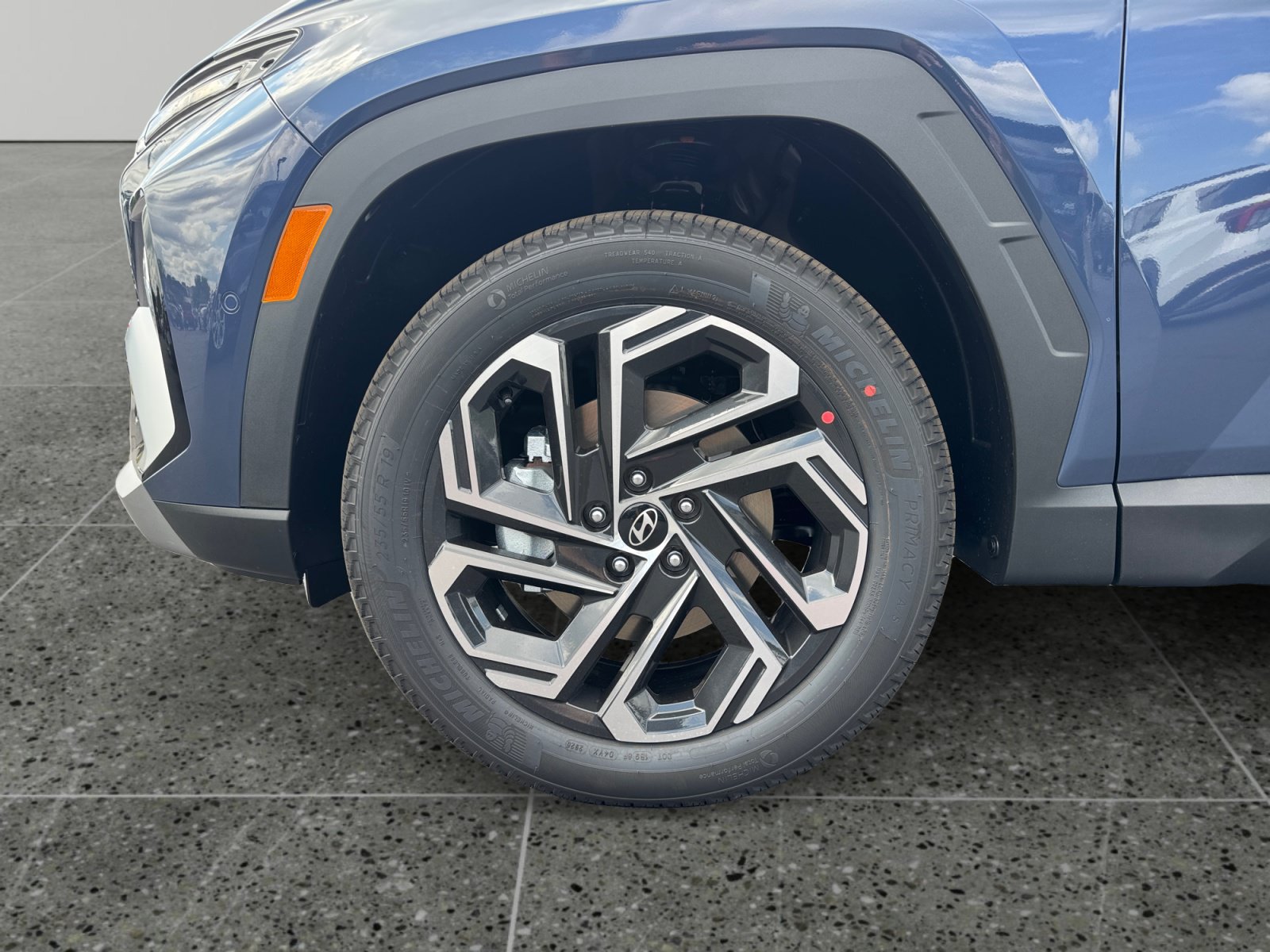 New 2026 Hyundai Tucson Limited AWD/4WD image 14