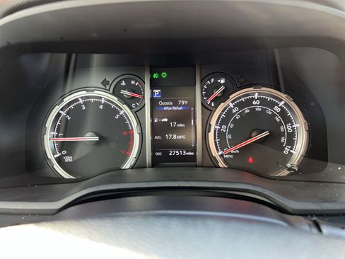Used 2023 Toyota 4Runner TRD Sport w/ Technology Package AWD/4WD image 17