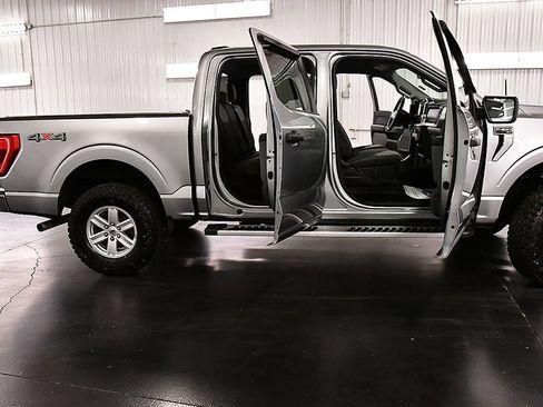 Used 2021 Ford F150 XLT AWD/4WD image 31