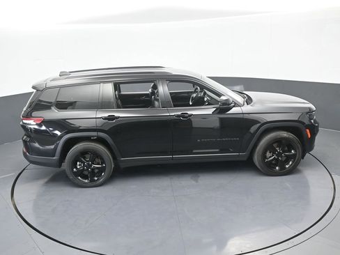 Used 2021 Jeep Grand Cherokee L Laredo image 54