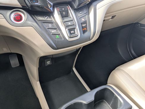 Used 2020 Honda Odyssey EX-L image 23