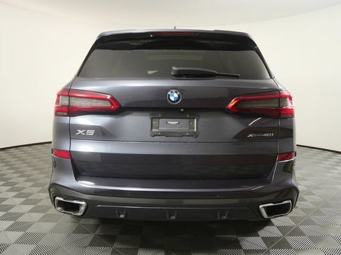Used 2019 BMW X5 xDrive40i w/ M Sport Package AWD/4WD image 4