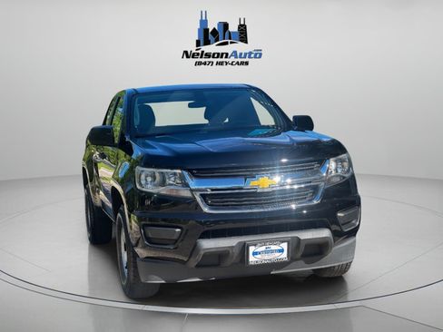 Used 2018 Chevrolet Colorado W/T RWD image 2