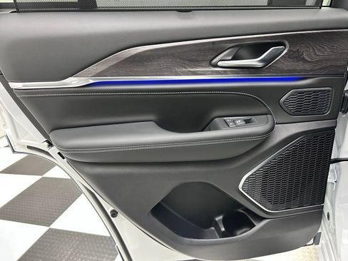 New 2025 Jeep Grand Cherokee Overland w/ Adv Protech Group III image 13