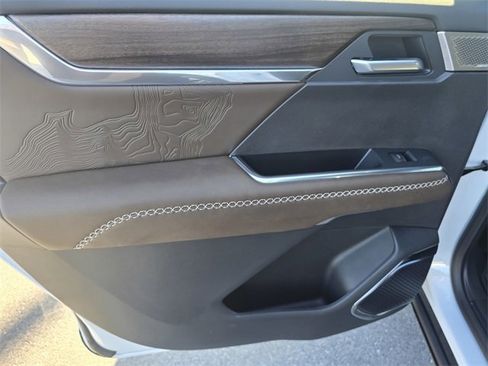 New 2026 GMC Acadia Denali Ultimate image 12