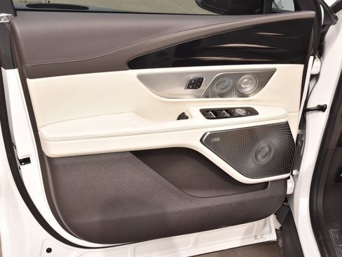 New 2026 Lincoln Nautilus Black Label w/ Jet Appearance Package image 37