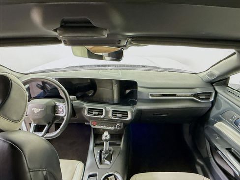 Used 2024 Ford Mustang Premium image 21