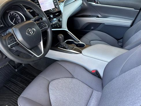 Used 2023 Toyota Camry LE FWD image 10