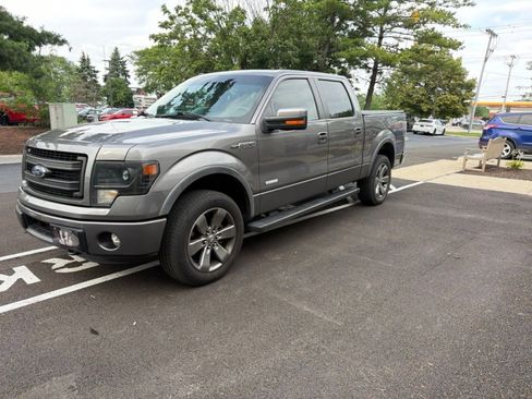 Used 2014 Ford F150 FX4 w/ Equipment Group 402A Luxury AWD/4WD image 6