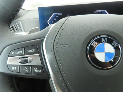 Certified 2026 BMW X5 sDrive40i w/ Climate Comfort Package image 12