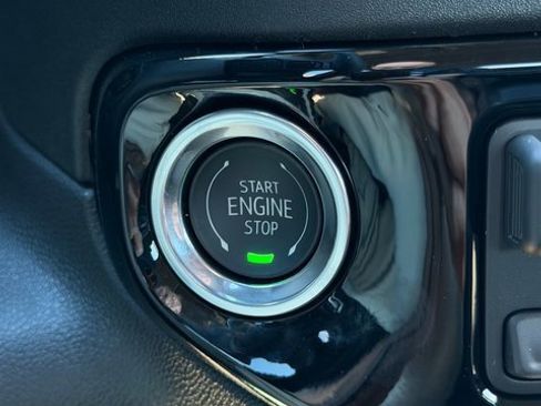 New 2026 Chevrolet Silverado 1500 Custom image 40