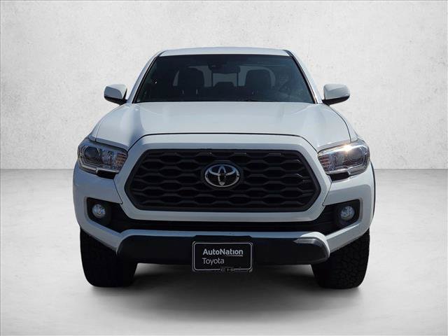 Used 2020 Toyota Tacoma TRD Off-Road w/ Technology Package RWD image 2