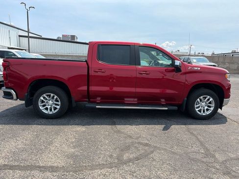 Used 2023 Chevrolet Silverado 1500 LT AWD/4WD image 4