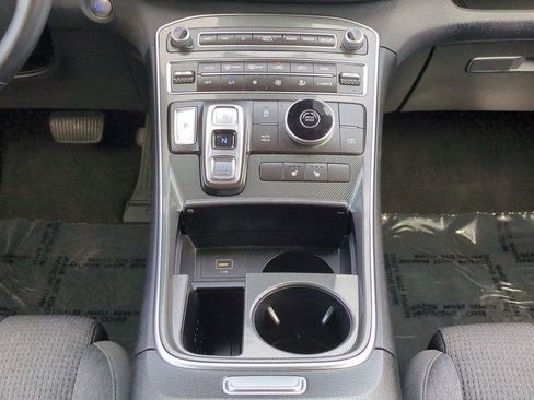 Used 2023 Hyundai Santa Fe SEL image 19