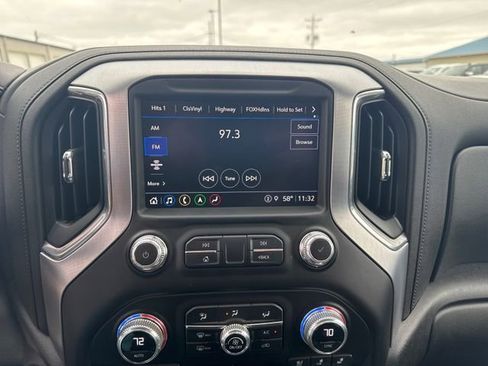 Used 2023 GMC Sierra 2500 SLT w/ SLT Premium Package AWD/4WD image 14