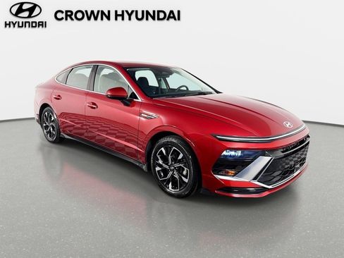 Certified 2024 Hyundai Sonata SEL FWD image 3