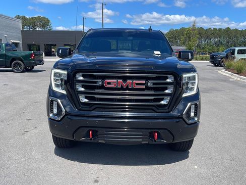 Used 2021 GMC Sierra 1500 AT4 w/ AT4 Value Package AWD/4WD image 2