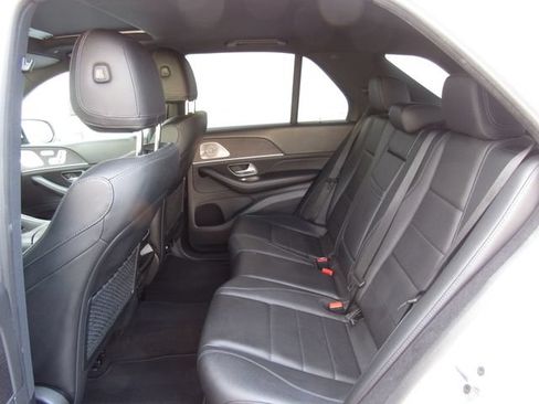 Certified 2022 Mercedes-Benz GLE 350 4MATIC w/ Premium Package image 15