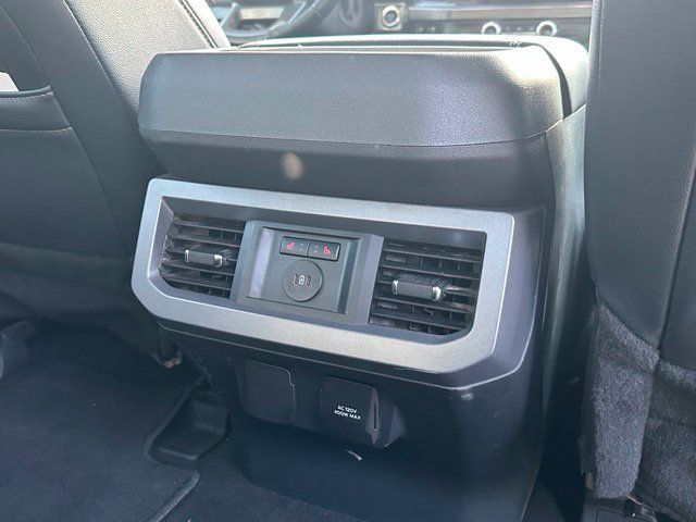 Used 2024 Ford F250 Lariat AWD/4WD image 22