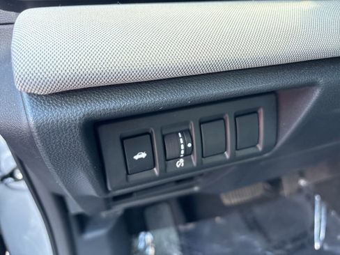 Certified 2025 Subaru Legacy Premium AWD/4WD image 20