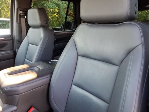 Certified 2023 Chevrolet Tahoe Z71 AWD/4WD image 10
