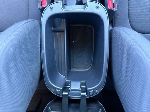Used 2010 Kia Soul + w/ Audio Pkg FWD image 27