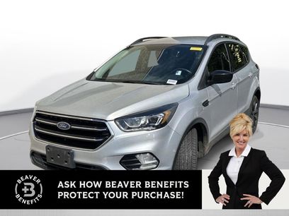 Used 2018 Ford Escape SE w/ SE Sport Appearance Package