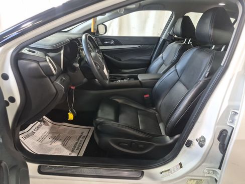 Used 2018 Nissan Maxima 3.5 SV FWD image 7