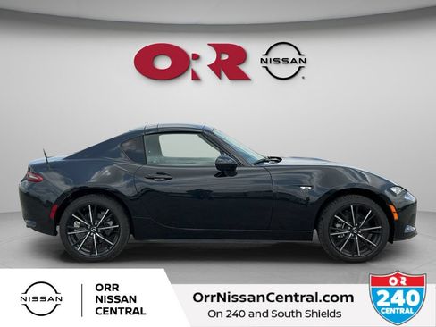 Used 2025 MAZDA MX-5 Miata RF Grand Touring RWD image 4