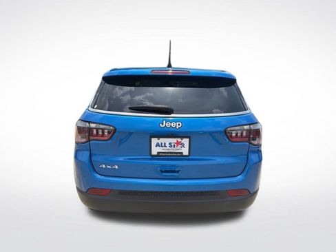 Used 2024 Jeep Compass Sport AWD/4WD image 7