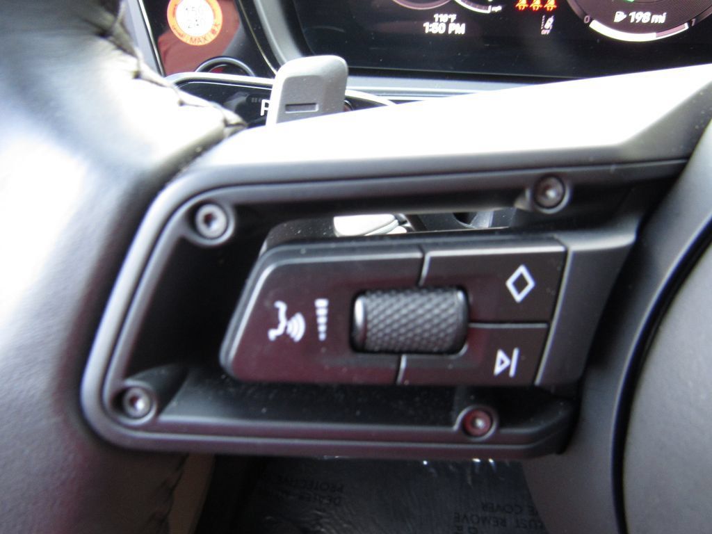 Certified 2025 Porsche Cayenne E-Hybrid AWD/4WD image 34