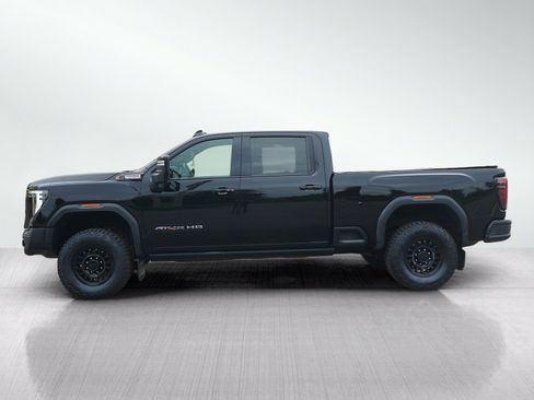 Used 2024 GMC Sierra 2500 AT4X w/ AT4X AEV Edition AWD/4WD image 3