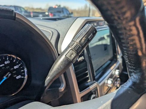 Used 2022 Ford F250 Lariat AWD/4WD image 22