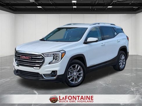 Certified 2024 GMC Terrain SLT w/ LPO, Floor Liner Package AWD/4WD image 1