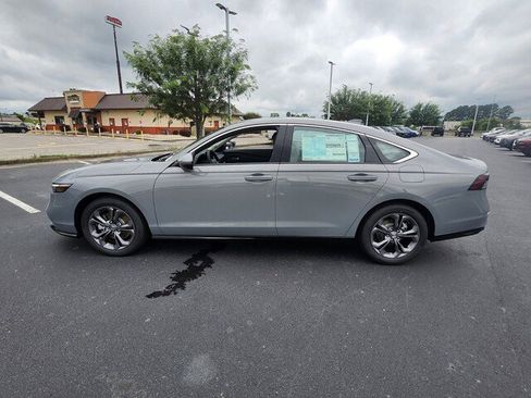 New 2025 Honda Accord EX-L image 4