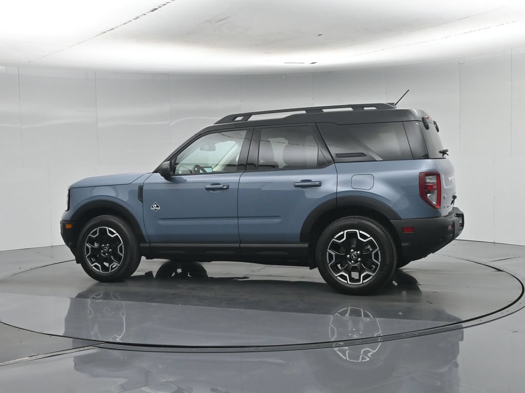 Used 2025 Ford Bronco Sport Outer Banks w/ Outer Banks Tech Package+ AWD/4WD image 32