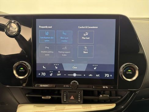 Used 2022 Lexus NX 250 FWD w/ Cold Area Package image 33