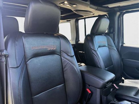 Used 2021 Jeep Wrangler Unlimited Rubicon image 23