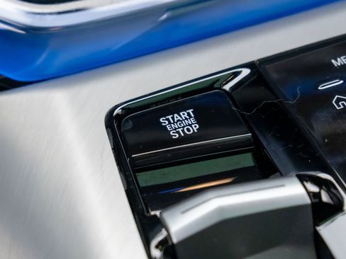 New 2025 BMW X3 xDrive30i w/ Premium Package image 21