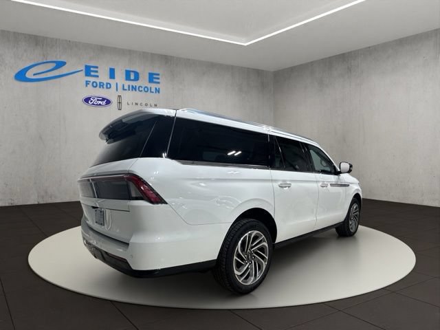 New 2027 Lincoln Navigator L Reserve AWD/4WD image 7