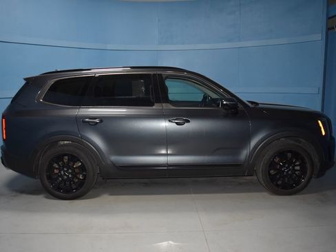 Used 2022 Kia Telluride SX w/ SX Prestige Package image 19