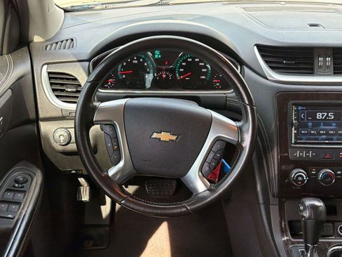 Used 2016 Chevrolet Traverse LT AWD/4WD image 16