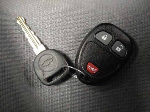 Used 2016 Chevrolet Traverse LT FWD image 32
