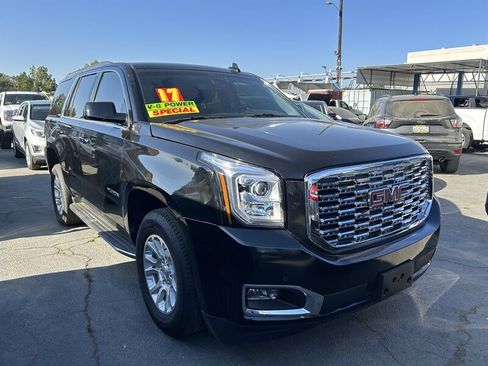 Used 2017 GMC Yukon SLE image 5