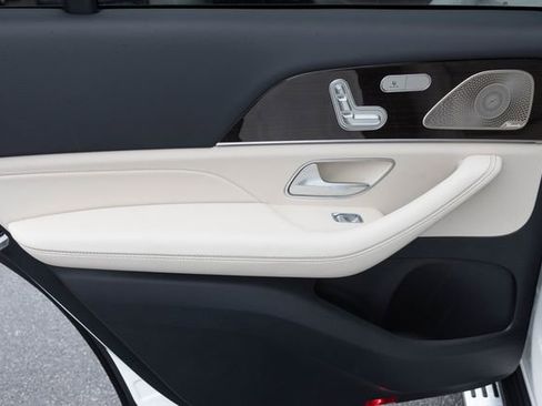 New 2026 Mercedes-Benz GLS 450 GLS 450 image 16